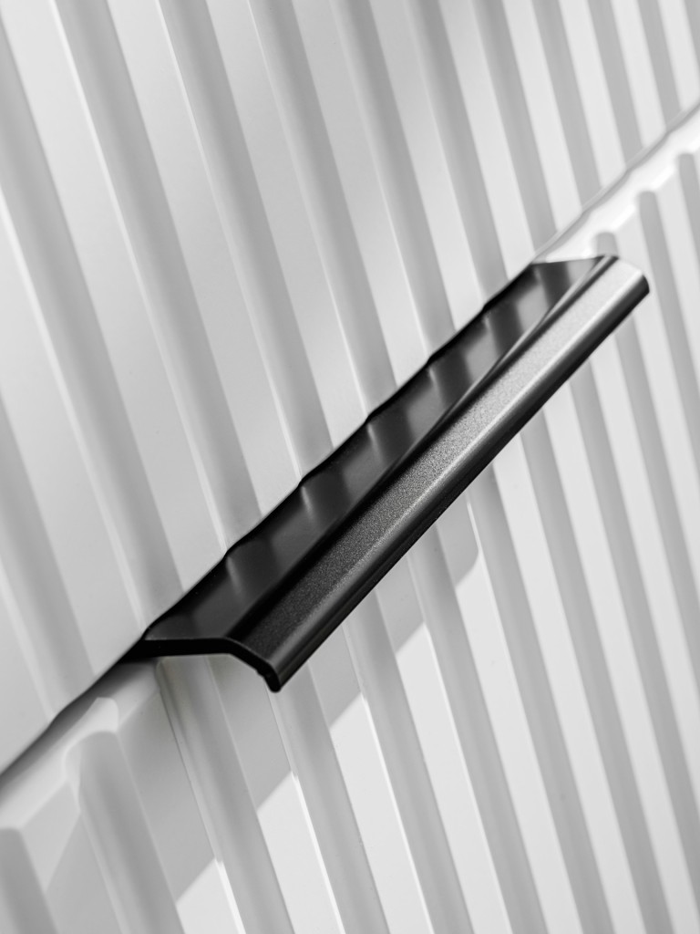 Comad Adel White 82-60-B-2S