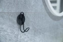 HOPA - Drôtený vešiak na stenu na nalepenie 3M, čierna farba (KD02091663)